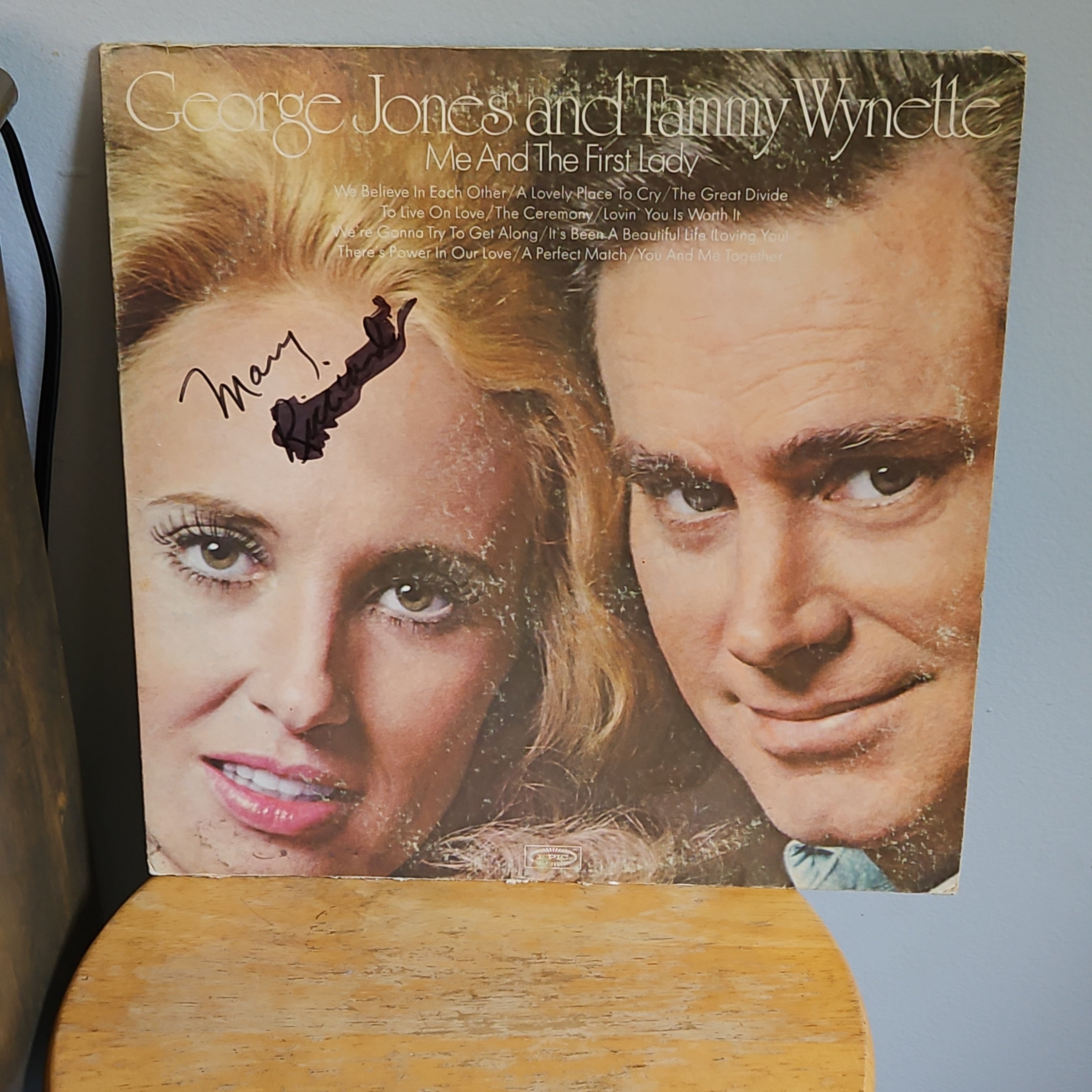 Lovely Place To Cry - Tammy Wynette 