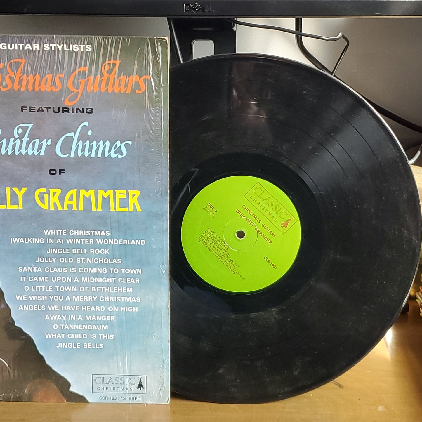 Christmas Guitars Featuring Guitar Chimes of Billy Grammer By Classic Records 1977